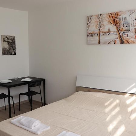 Апартаменты Apartman Lena Banovo Brdo Белград Экстерьер фото