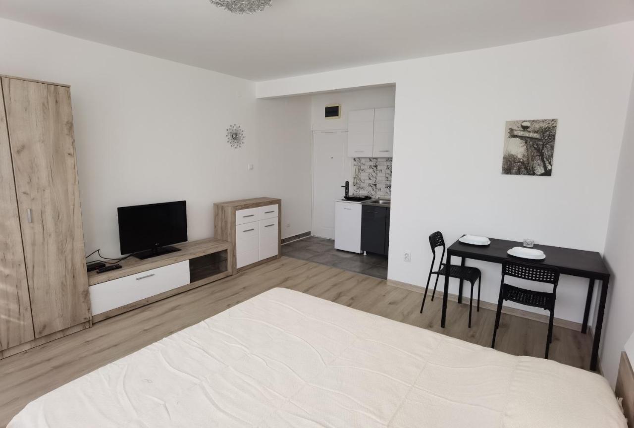 Апартаменты Apartman Lena Banovo Brdo Белград Экстерьер фото